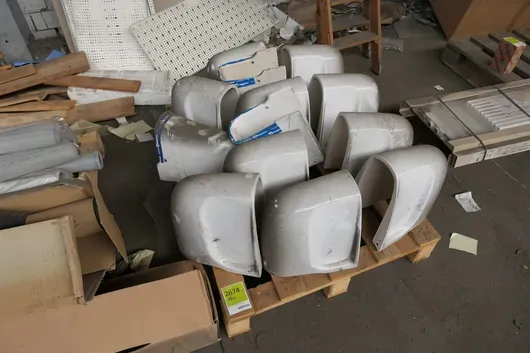 13x półkolumna ceramiczna do umywalki