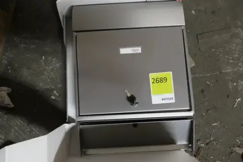 Mailbox, metal, silver, incl. keys