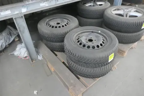 Michelin - Set of winter tyres with rims