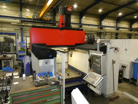 3-assig CNC-bewerkingscentrum Trimill/Emoc VC1110 / RM1