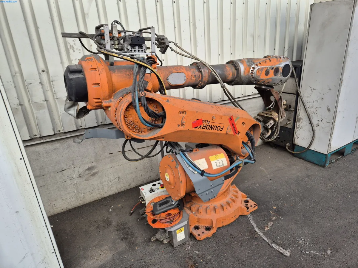 6osý manipulační robot ABB 6650-M2004