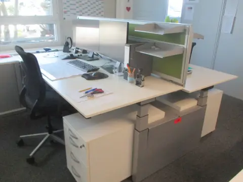4 SEDUS dubbele bureaus
