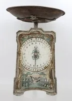 Defecte handelsweegschaal, jugendstil, gebruikssporen, ca. h 32 cm