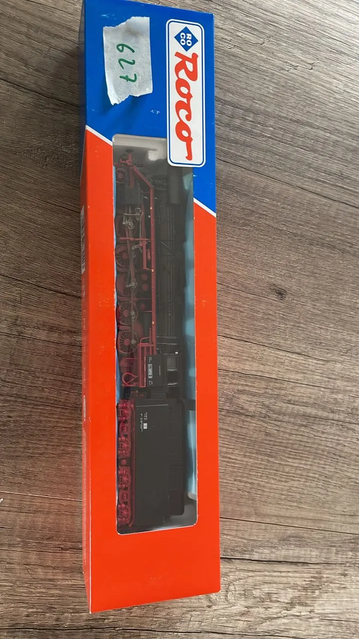 Locomotive à vapeur (Roco)