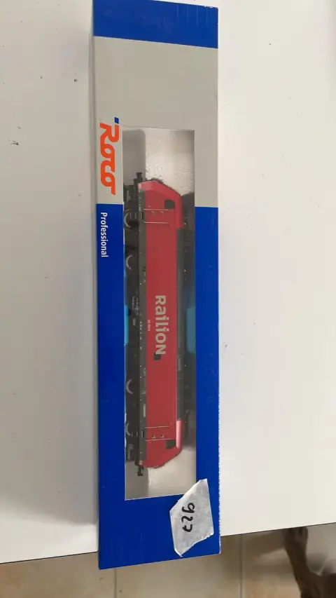 Locomotive électrique (Roco)