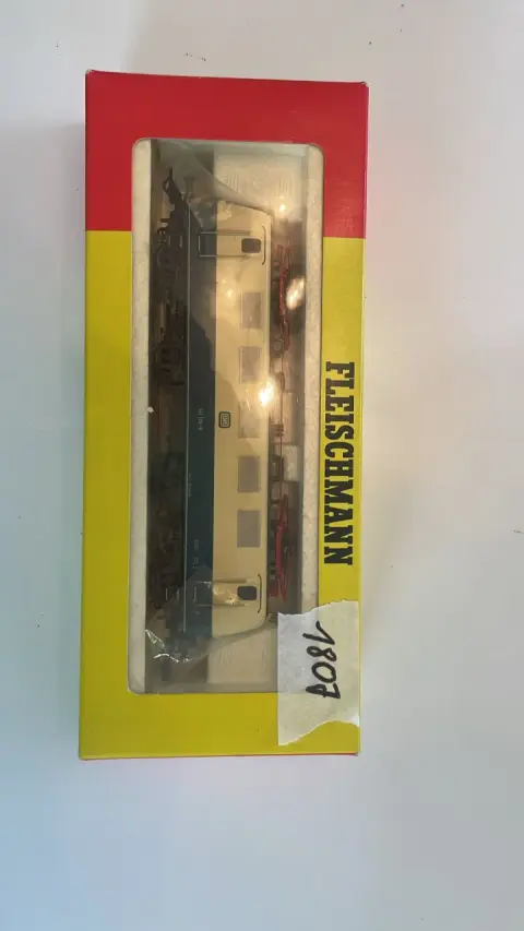 Locomotive électrique (Fleischmann)