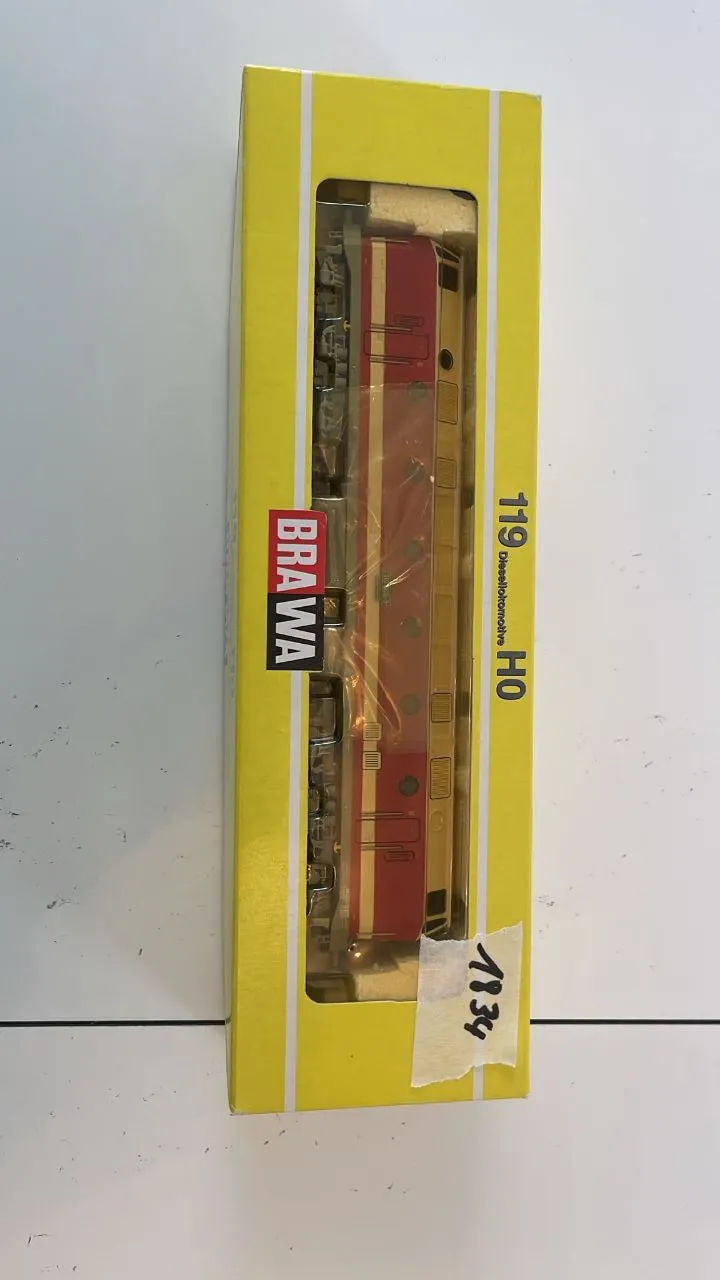 Locomotive diesel (BRAWA)