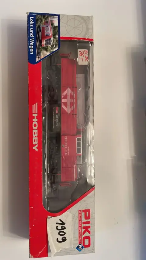 Locomotive diesel (PIKO)