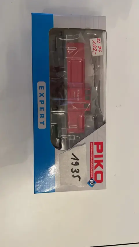 Locomotive diesel (PIKO)