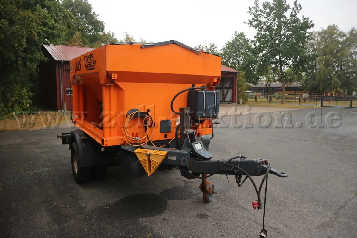 1 getrokken strooier Küpper-Weisser type IMS 1
