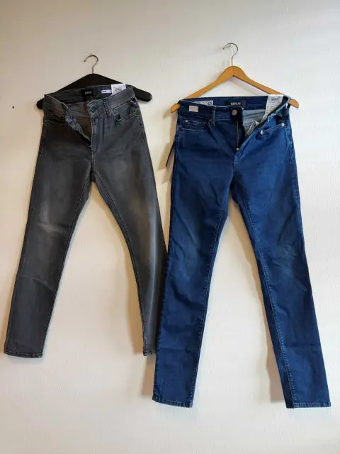 1 set van 2 originele Replay jeans, donkergrijs 29W/28L en medium blauw 29W/30L, nieuw