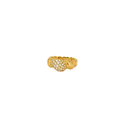 Bague torsadée en diamant