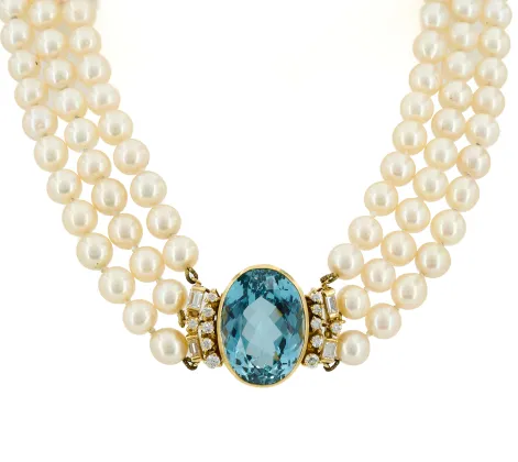 Collier de perles topaze-diamant de Chien