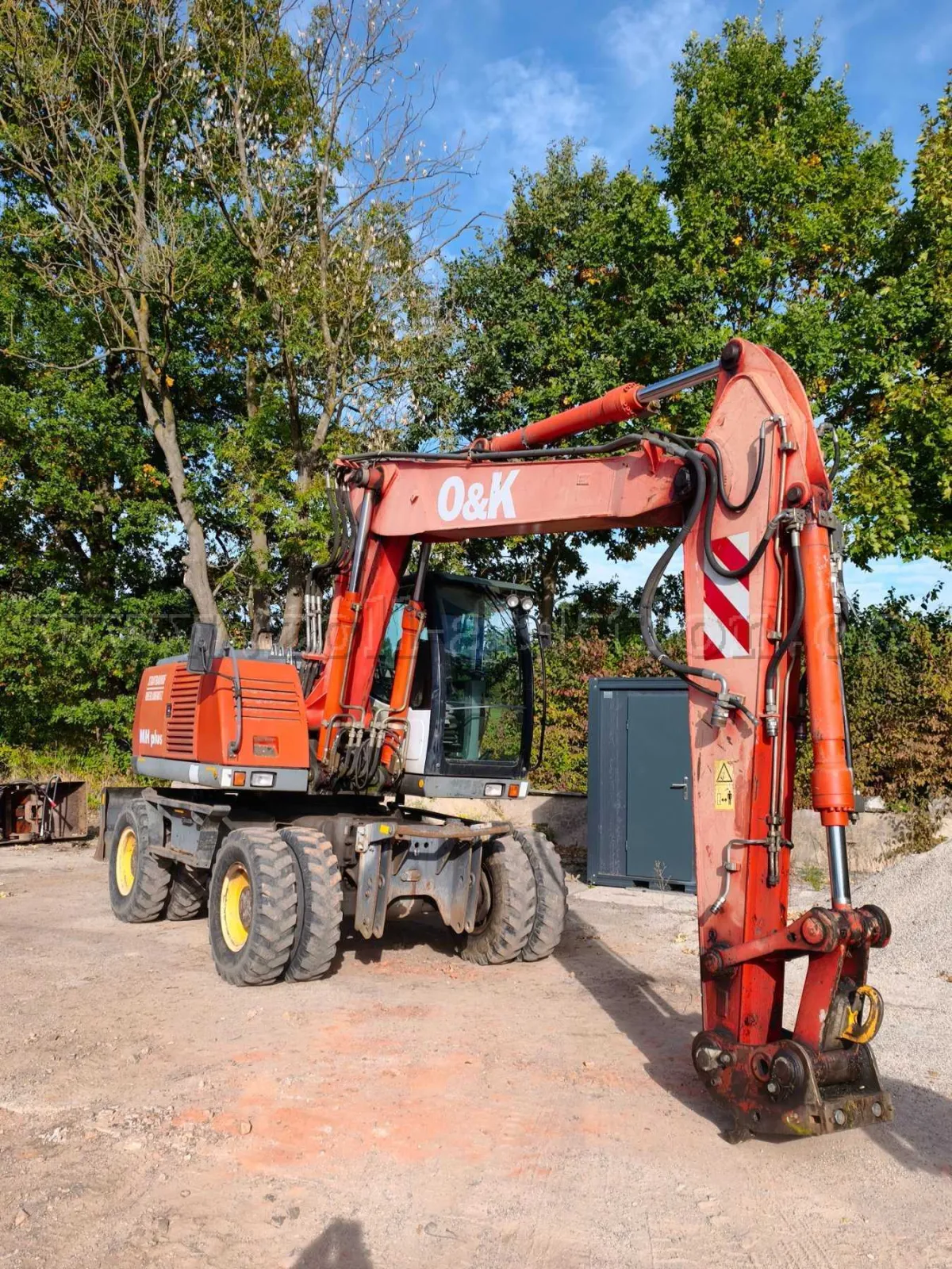 1 koparka O & K model MH Plus - dawca części