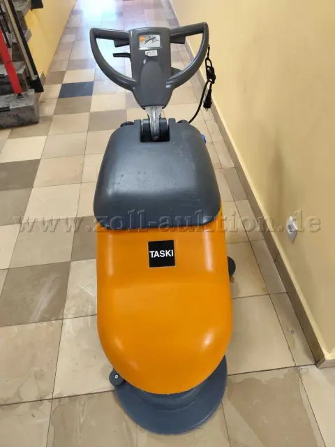 1 Scheuersaugmaschine TASKI swingo 450E - DEFEKT