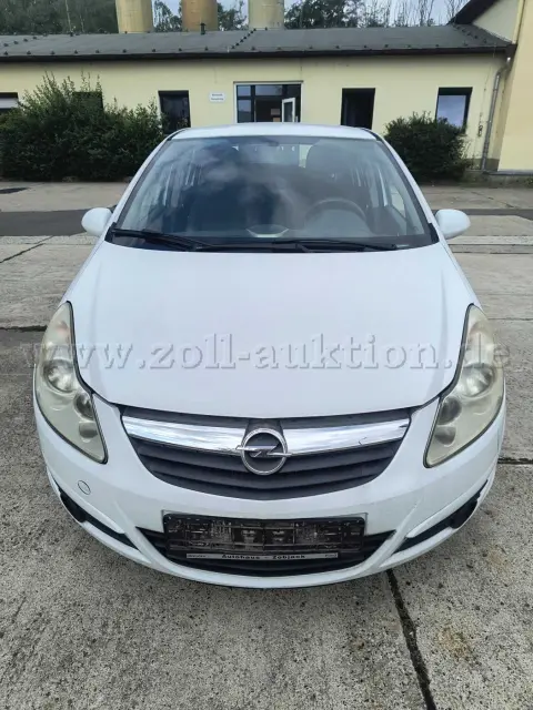 1 Opel Corsa