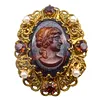 Victoriaanse stijl broche.