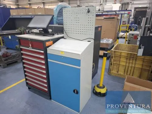 PC-werkplek ca. 60 b x 180 h cm