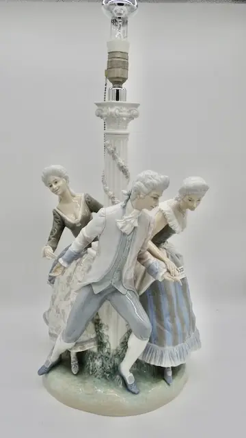 1 podstawa lampy „grupa osób” Llando