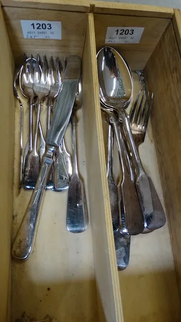 1 remaining set of silver cutlery, Robbe & Berking