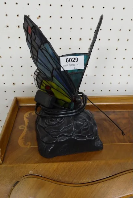 1 table lamp Tiffany style "Butterfly"