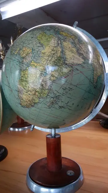 1 globus