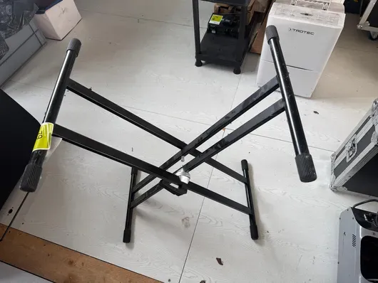 Keyboardstandaard / keyboardtafel