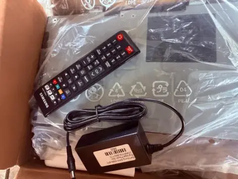 Samsung LFD Network Back Box (SBB)