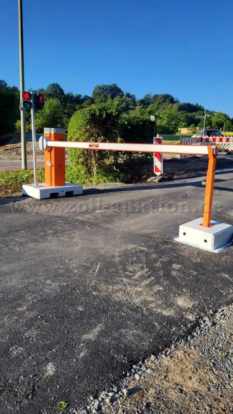 1 Mobile Komplettschranke 5 Meter