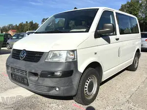 旅行车 VW 型号 T5 2,5 TDI