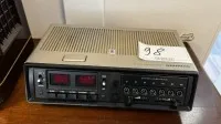 1 радиобудильник Grundig Sono Clock 250