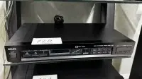 1 тюнер Philips FT565