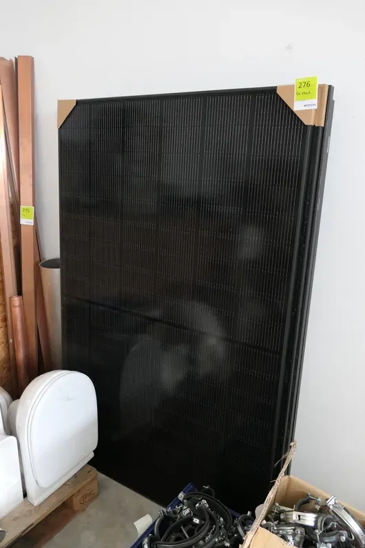 4 solar panels, various manufacturers/models