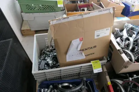 Lot de colliers de serrage pour tuyaux