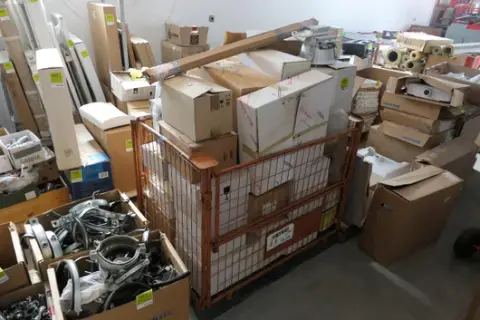 Grand lot de luminaires