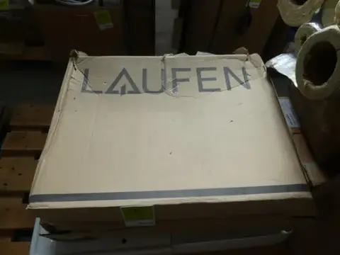 Laufen washbasin PRO-60