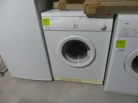 Сушильная машина Constructa CT 4100
