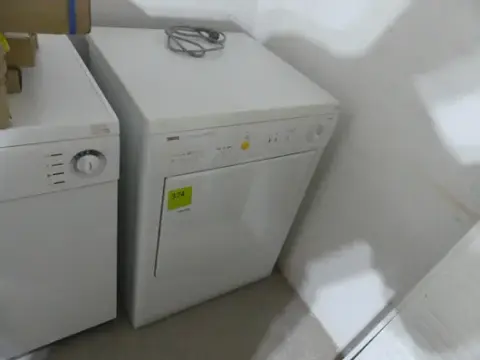 Сушильная машина ZANUSSI TDE 4224