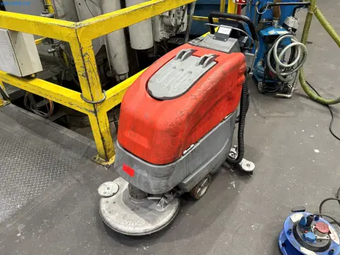 Szorowarka (późniejsze zwolnienie 30.10.2026) Haco Scrubmaster B45 CL (7700)