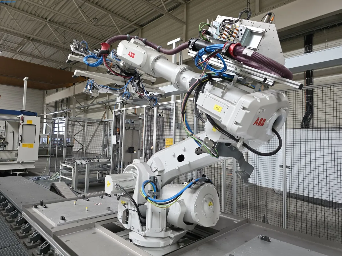 6-assige industriële robot ABB IRB 6700-150/3.20