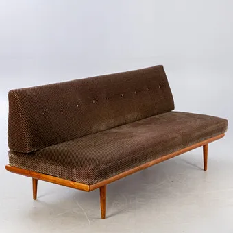 PETER HVIDT & ORLA MØRLGAARD NIELSEN. France & Søn. Teak sofa / daybed 'Minerva'.