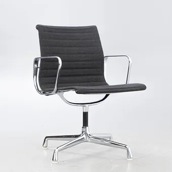 RAY & CHARLES EAMES. Vitra/ Herman Miller, Alu chair EA108, Hopsak.