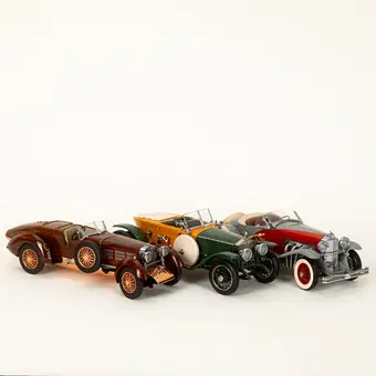 Drie modelauto's 1/24: o.a. 1924 Hispano-Suiza Tulipwood Racer, Franklin Mint (3).
