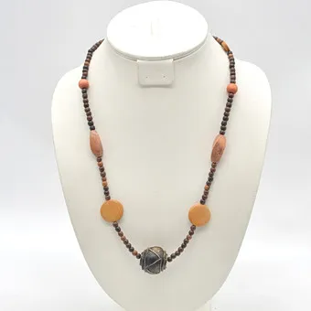 Necklace, wood, handmade beads, screw clasp, 20th century.