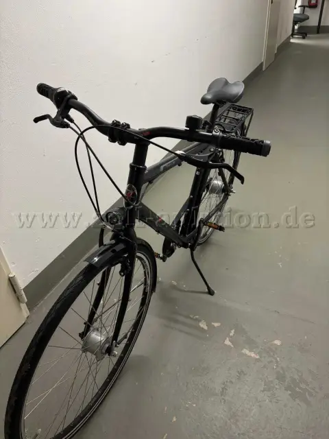 1 MaxcyclesTown Lite, 8-versnelling Shimano terugtraprem, mat zwart