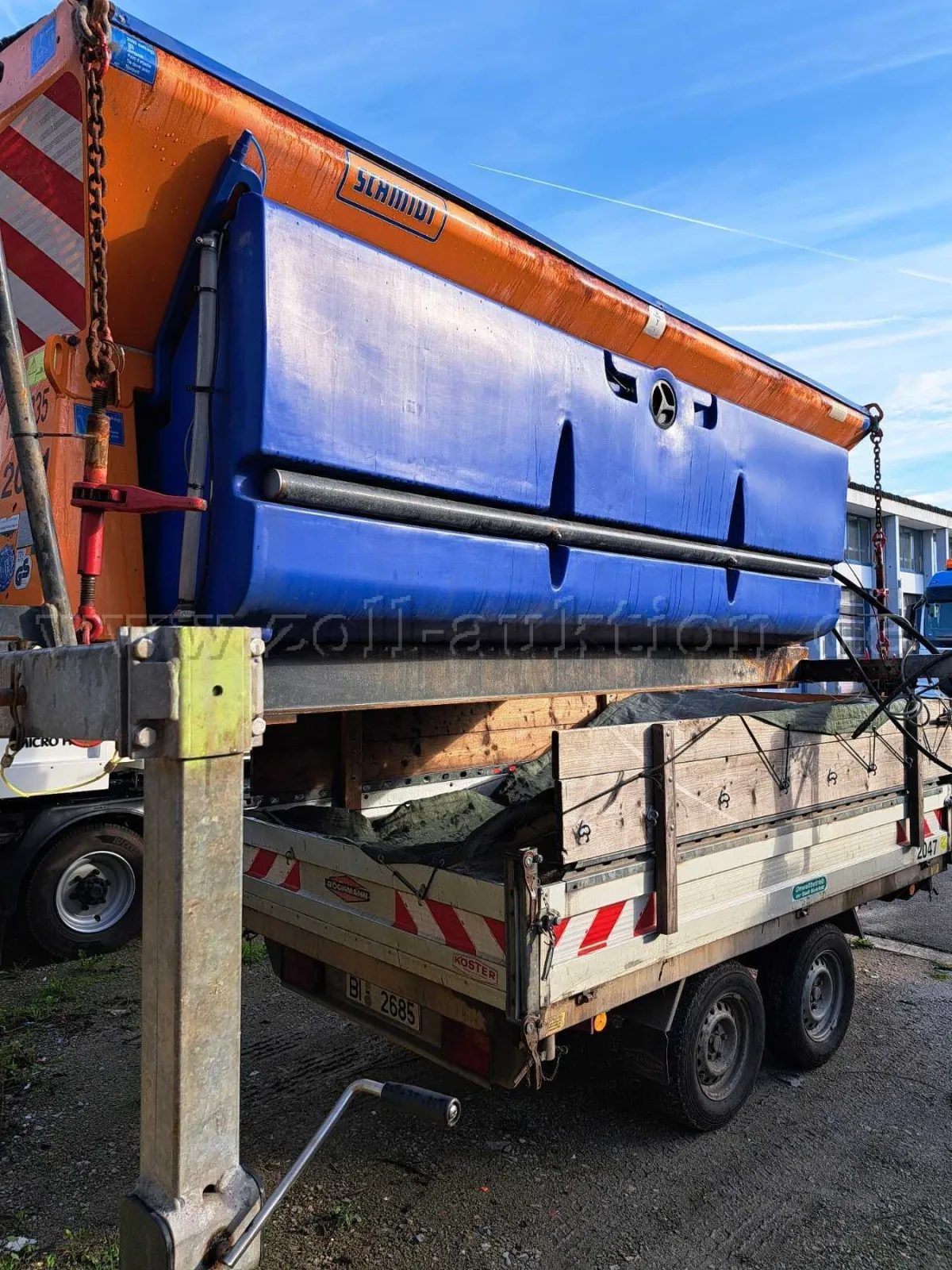 1 spreader Schmidt Stratos S40-36 4m³