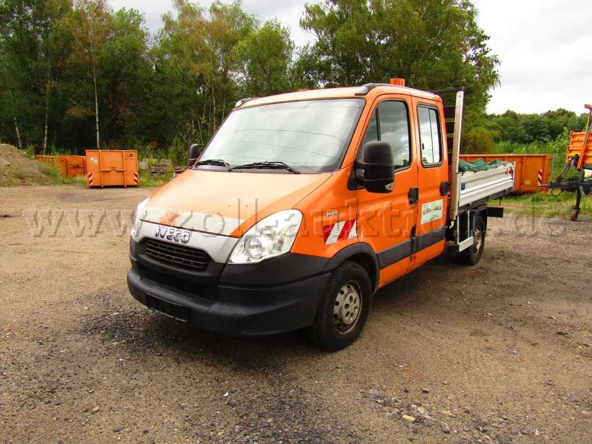 1 Iveco Daily 35S15 driewegkipper