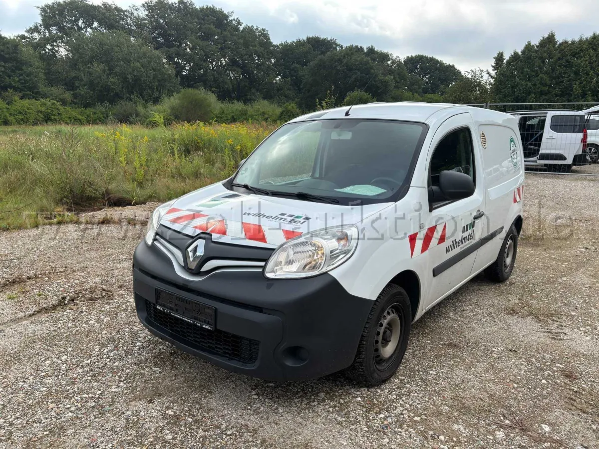 1 Renault Kangoo (wit)