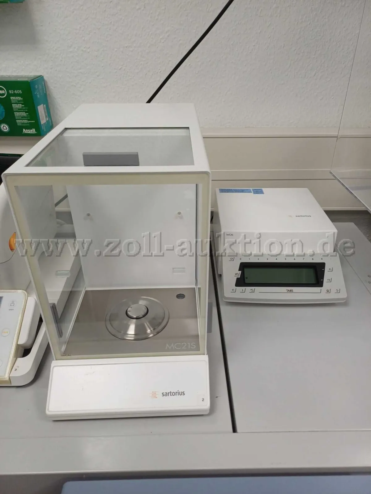 1 Microbalance électrique MC 21 Sartorius