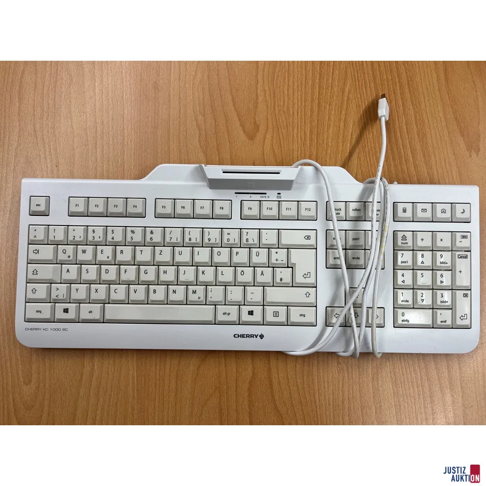 Cherry keyboard with integrated card reader white